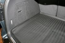 Volkswagen Touareg 2002–2010 Gummibagagerumsmåtte (Novline) crossover foto 2