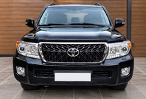 Toyota Land Cruiser 200 2007–2021 Kølergrill 2012-2016 (TRD) foto 1