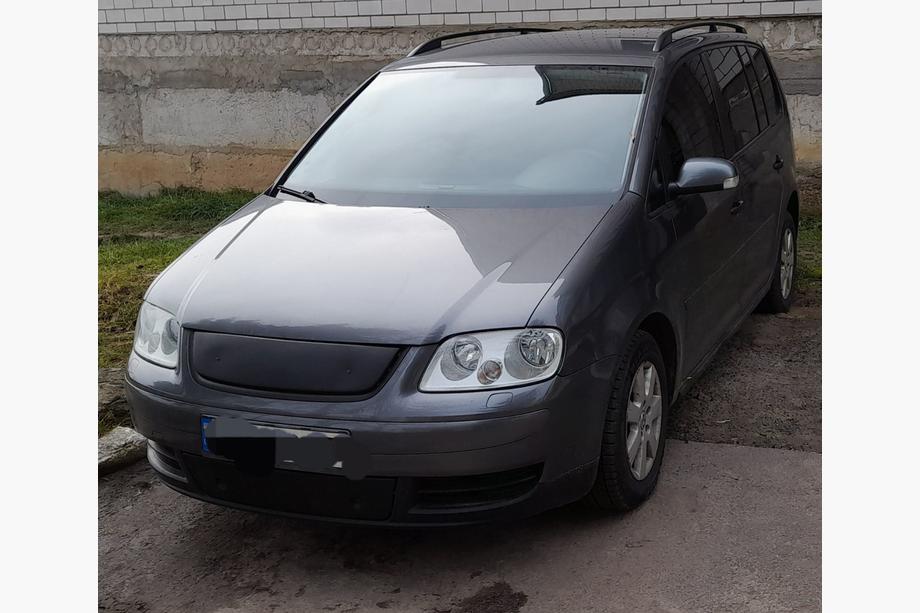 Volkswagen Touran 2003–2010 Vinterafdækning til kølergrill (øverste, 2003-2006) Foto 4