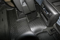 Chevrolet Tahoe 2014–2019 (2015↗) Gummimåtter 3D til kabinen (4 stk., Novline) foto 2