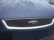 Ford Focus II 2005–2008 Vinterafdækning til kølergrill foto 2