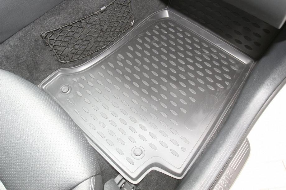 Mercedes C-klasse W205 2014–2021 Gummimåtter til kabinen (4 stk., Novline) SD Foto 3