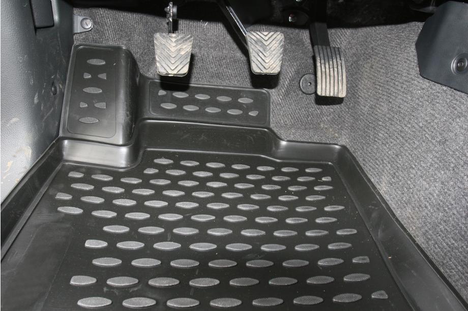 Mitsubishi L200 2015–2024 3D gummimåtter til kabinen (4 stk., Novline) Budget-udgave Foto 4