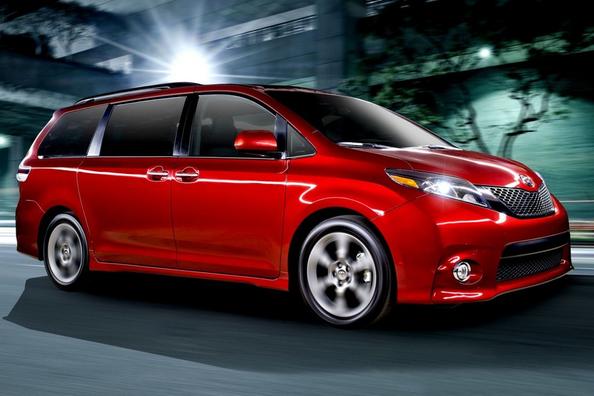 Test af den opdaterede Toyota Sienna minivan i fuld størrelse Foto 4