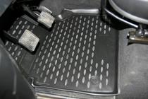 Land Rover Defender 1986–2016 Gummimåtter til kabinen (3 stk., Novline) 110/5D foto 2