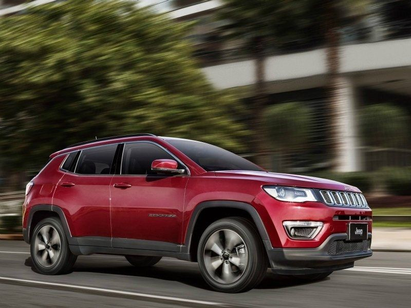 Test af den kompakte crossover Jeep Compass
