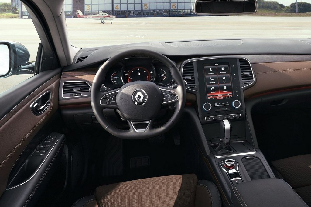Test af mellemklasse-sedanen Renault Talisman