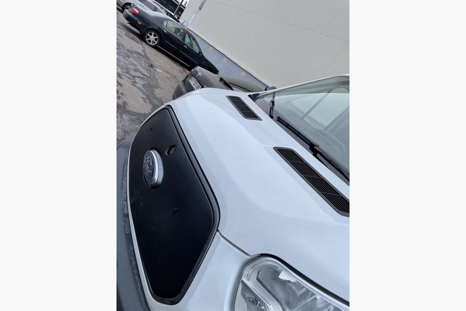 Ford Transit 2014– Vinterafdækning til kølergrill (2014-2018) Foto 3