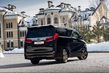 Toyota Alphard: luksus-minivan i fuld størrelse foto 4