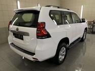 Toyota Land Cruiser Prado 150 2009–2023 Tagrælinger, tyrkisk design (sorte, 2 stk.) Plastfødder foto 5