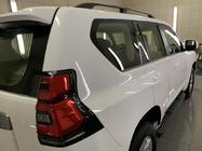 Toyota Land Cruiser Prado 150 2009–2023 Tagrælinger, tyrkisk design (sorte, 2 stk.) Plastfødder foto 8