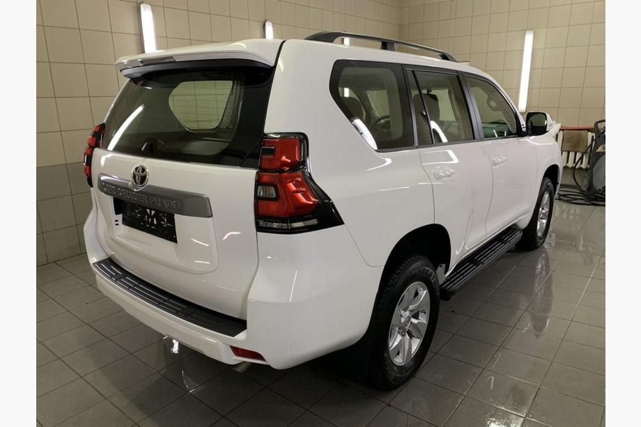 Toyota Land Cruiser Prado 150 2009–2023 Tagrælinger, tyrkisk design (sorte, 2 stk.) metalmonteringsfødder Foto 5
