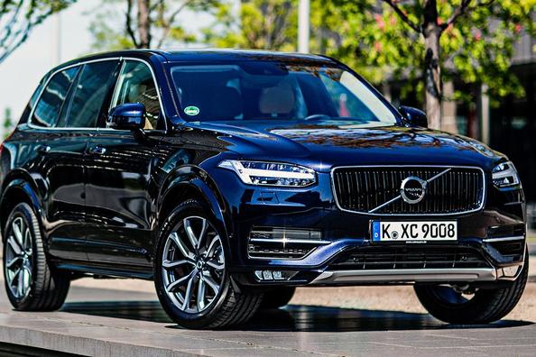 Mellemstor Volvo XC90-crossover i anden generation