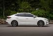 Kompakt sedan Hyundai Elantra i opdateret udgave foto 4