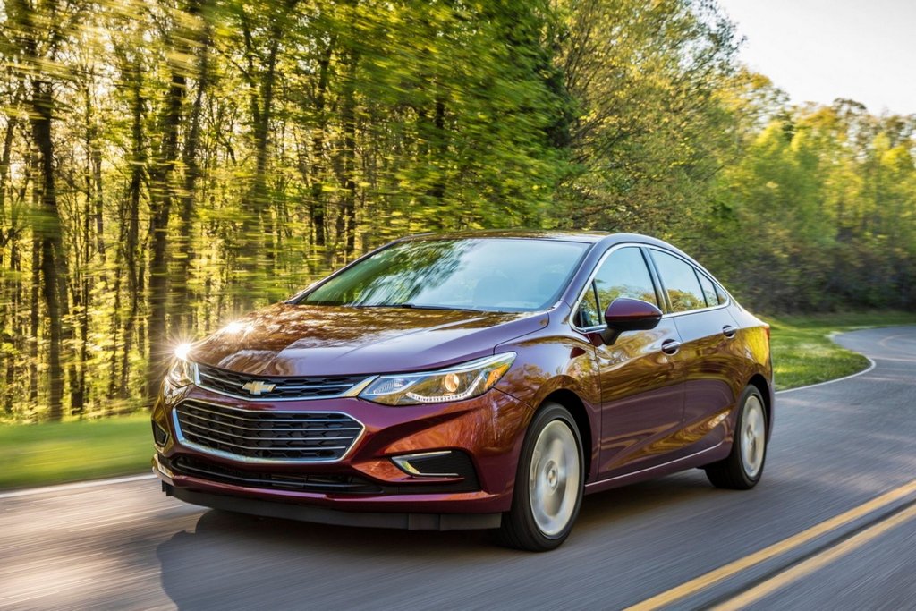 Chevrolet Cruze i 2. generation: kompakt sedan