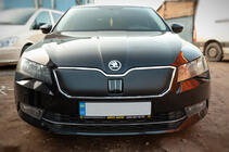 Skoda Superb 2015–2024 Vinterafdækning til kølergrill (2015-2019, øverste) foto 2