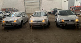 Volkswagen Touran 2003–2010 Nedre vintergrill, 2003-2006) Mat foto 6