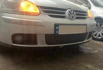 Volkswagen Touran 2003–2010 Nedre vintergrill, 2003-2006) Mat foto 5