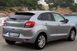 Anden generation af den kompakte hatchback Suzuki Baleno foto 6