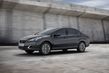 Test af den kompakte sedan Peugeot 408 foto 8