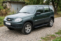 Chevrolet Niva 1998–2020 Sidetrin Bosphore Black (2 stk., aluminium) foto 1