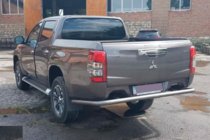 Mitsubishi L200 2015–2024 Bagkofangerbeskytter AK005 (rustfrit stål) foto 2