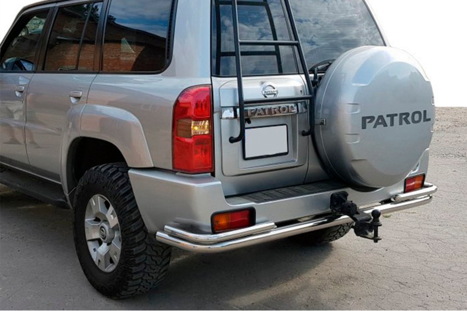 Nissan Patrol Y61 1997–2011 Bageste bøjle AK005-3 (rustfrit stål) Image