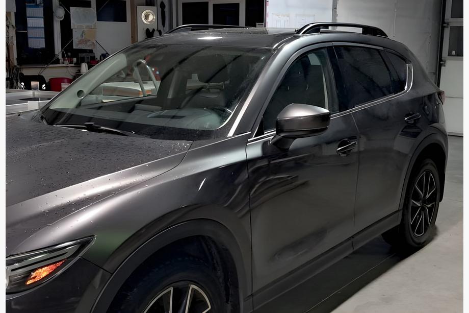 Mazda CX-5 2017–2025 Skyport Black tagrælinger (2 stk) Image