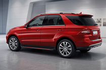 Mercedes GLE/ML Klasse W166 2011–2018 Sidetrin Maya Red (2 stk., aluminium) foto 1