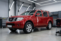 Nissan Pathfinder R51 2005–2014 Sidetrin Maya Red (2 stk., aluminium) foto 1
