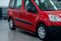 Peugeot Partner Tepee 2008–2018 Sidetrin Maya Red (2 stk., aluminium) foto 1