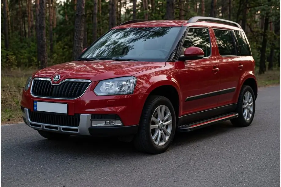 Skoda Yeti 2009–2017 Sidetrin Maya Red (2 stk., aluminium) Image