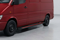 Volkswagen LT 1995–2006 Sidetrin Maya Red (2 stk., aluminium) foto 1