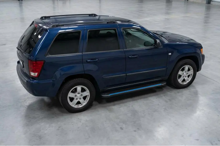 Jeep Grand Cherokee WK 2004–2010 Maya Blue sidetrin (2 stk., aluminium) Image