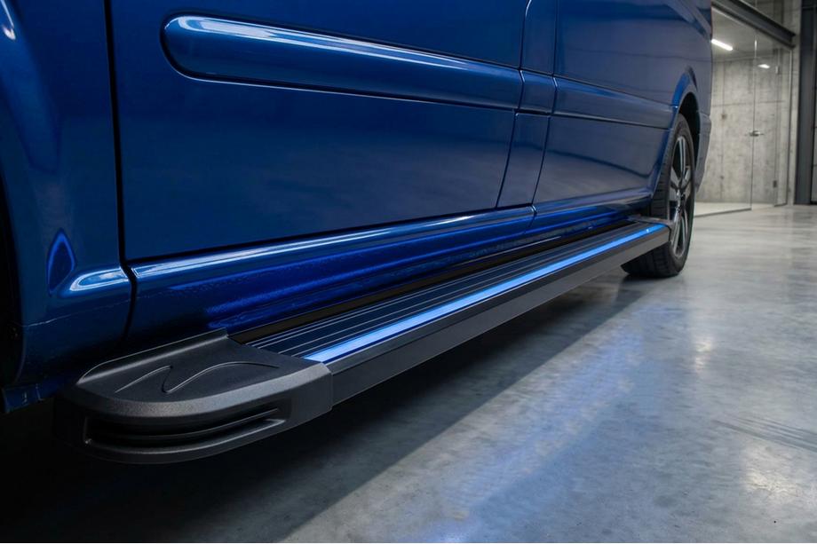 Mercedes Vito/V-klasse W447 2014– Sidetrin Maya Blue-Black (2 stk., aluminium) Lang (ExtraLong) Image