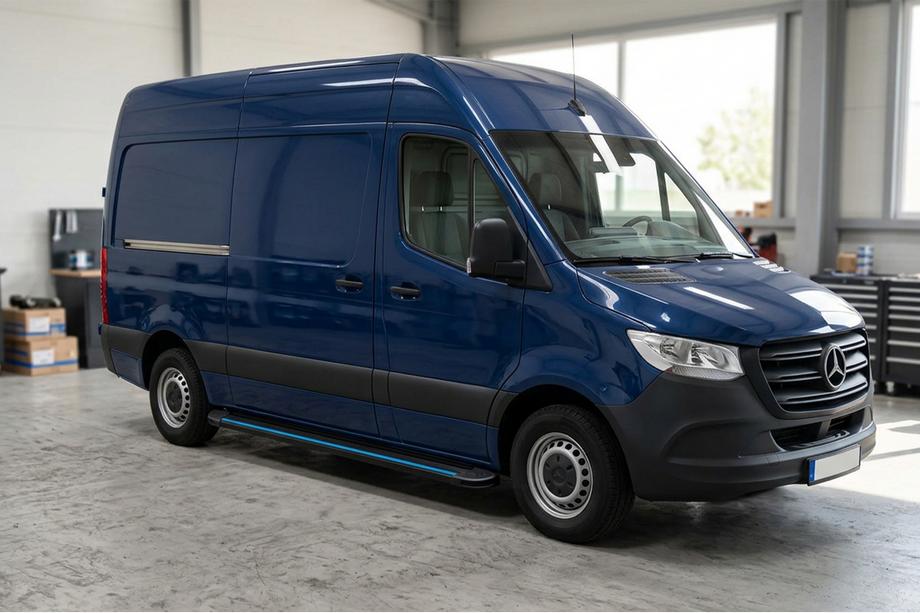 Mercedes Sprinter W907/W910 2018– Maya Blue sidetrin (2 stk., aluminium) Lang/Ekstra lang Image