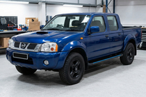 Nissan NP300 1999–2015 Maya Blue sidetrin (2 stk., aluminium) foto 1