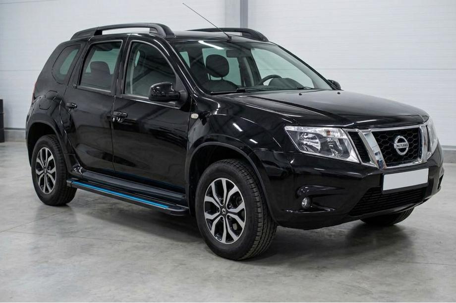 Nissan Terrano 2014– Maya Blue sidetrin (2 stk., aluminium) Image