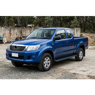 Maya Blue sidetrin (2 stk., aluminium) Toyota Hilux 2006–2015 foto 1