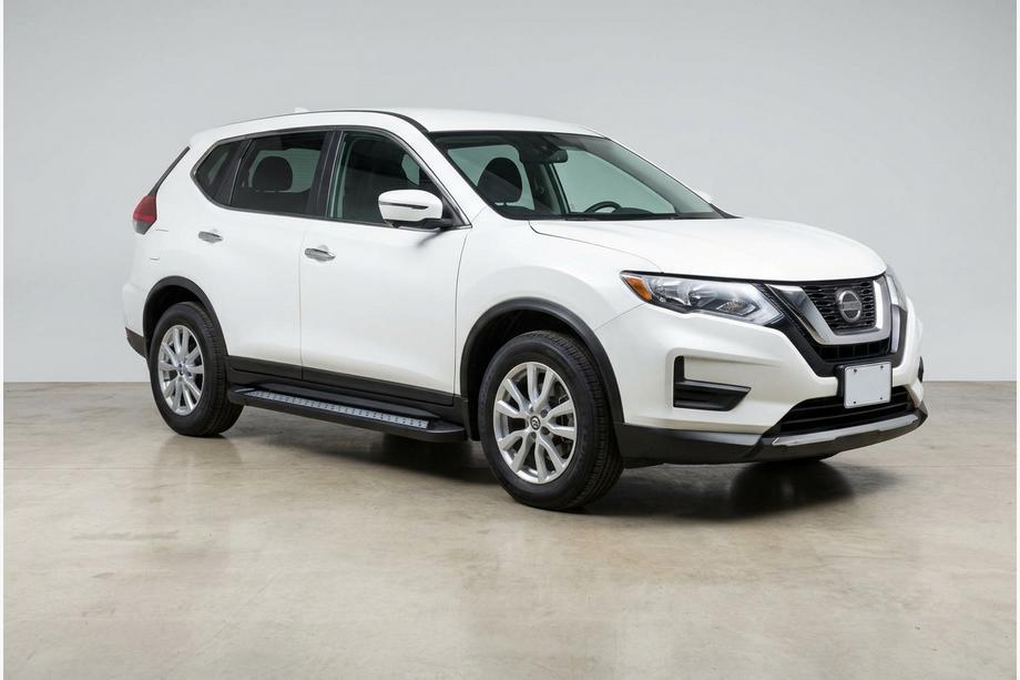 Nissan X-trail T32/Rogue 2014–2021 Sidetrin New Vision Black (2 stk., aluminium) Foto 1