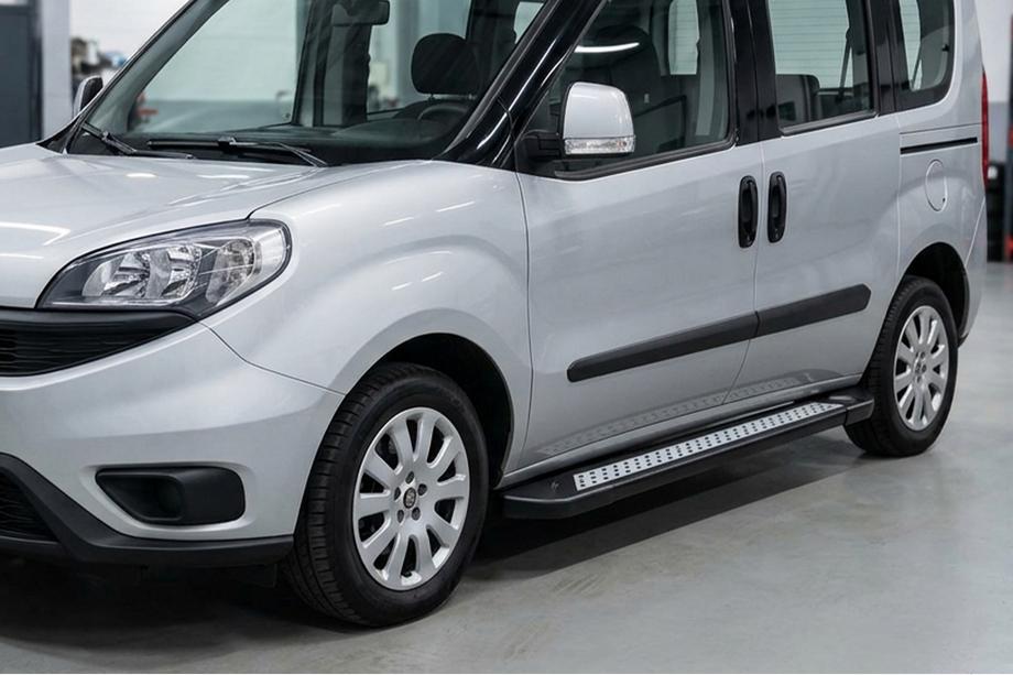 Opel Combo 2012–2018 Sidetrin New Vision Black (2 stk., aluminium) Maxi hjulbase Image