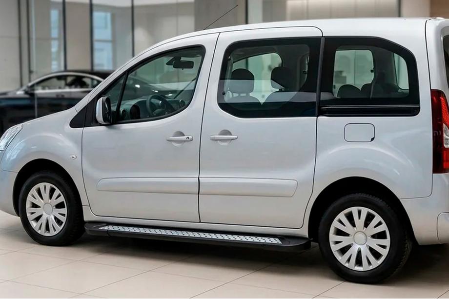 Peugeot Partner Tepee 2008–2018 Sidetrin New Vision Black (2 stk., aluminium) Foto 1
