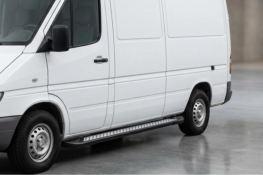 Volkswagen LT 1995–2006 Sidetrin New Vision Black (2 stk., aluminium) Mellem akselafstand Image