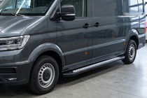 Volkswagen Crafter 2016– Sidetrin New Vision Black (2 stk., aluminium) Lang/Ekstra lang foto 1