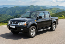 Nissan NP300 1999–2015 Sidetrin Tayga V2 (2 stk., aluminium) foto 1