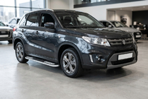 Suzuki Vitara 2015– Sidetrin Tayga V2 (2 stk., aluminium) foto 1
