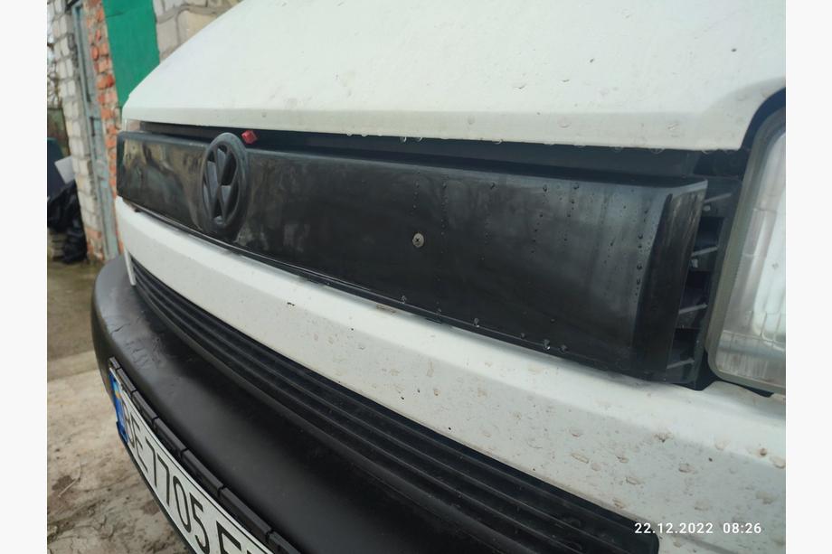 Volkswagen T4 Transporter 1990–2003 Øvre vinterafdækning til kølergrill Blank til flad front Foto 3