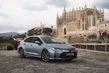 Hybrid-sedan Toyota Corolla foto 1