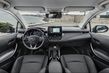 Hybrid-sedan Toyota Corolla foto 6