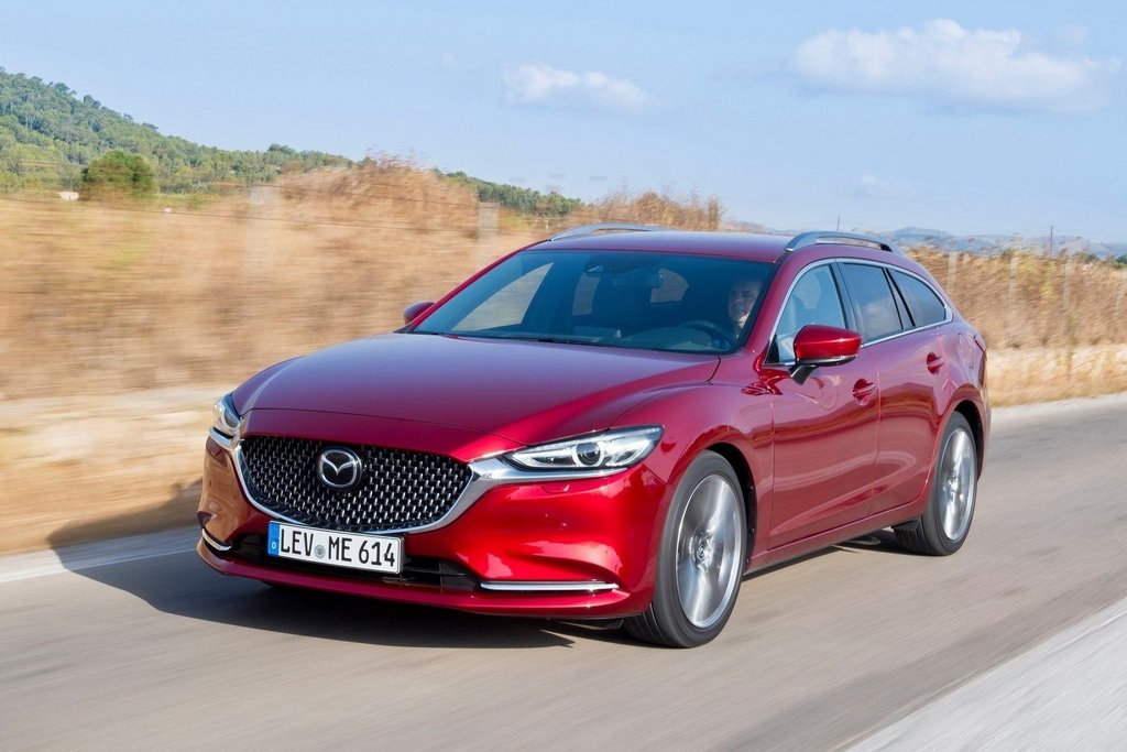 Anmeldelse af opdaterede Mazda 6 Combi
